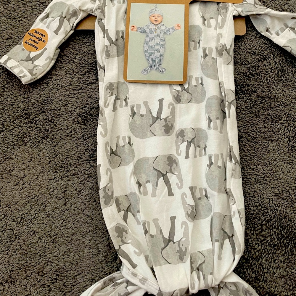 PhotoOp Cap and Gown 0-3 month